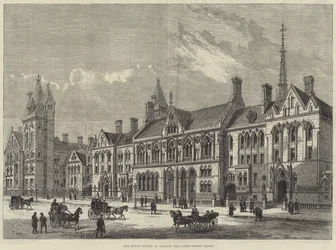 A Royal Courts of Justice, a Carey-Street Front
